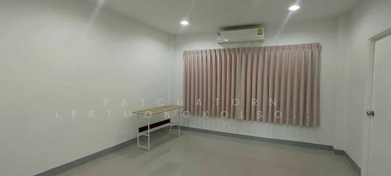 หมู่บ้าน 84 แมนชั่น : Baan 84 Mansion, กรุงเทพ, วังทองหลาง, วังทองหลาง, กรุงเทพ, 144 ตร.ม., ทาวน์เฮ้าส์ ขาย, โดย Patchatorn Lertmongkolsomchok, 500291548 - DDproperty.com