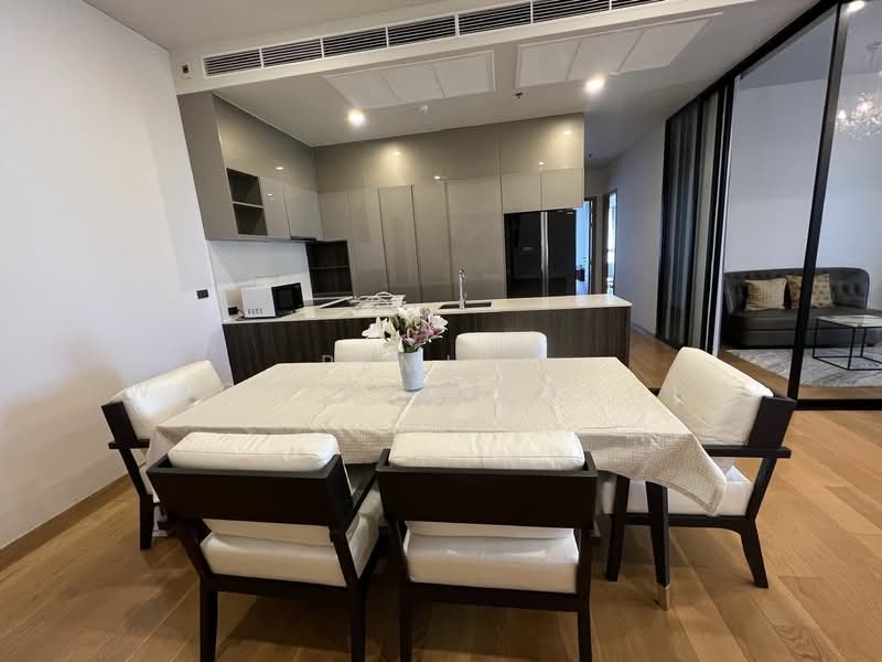 Siamese Exclusive Sukhumvit 31 : ไซมิส เอ๊กซ์ตลูซีฟ สุขุมวิท 31, กรุงเทพ, 75 ถนนสุขุมวิท 31, คลองตันเหนือ, วัฒนา, กรุงเทพ, 120 ตร.ม., คอนโด ให้เช่า, โดย Pemika Wachiratanakorn, 500291569 - DDproperty.com