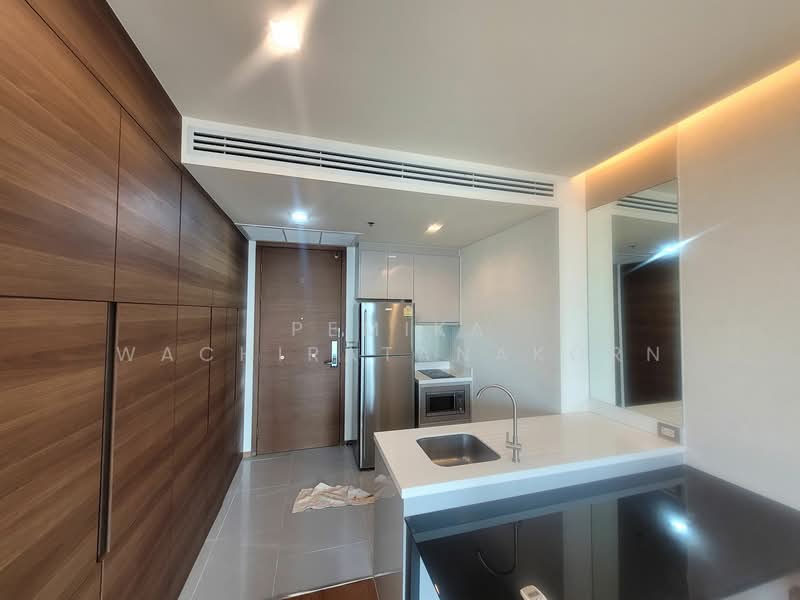 The Address Sathorn : ดิ แอดเดรส สาทร, กรุงเทพ, 98 ถนนสาทรเหนือ ซอยสาทร 12 แขวงสีลม เขตบางรัก กรุงเทพมหานคร, สีลม, บางรัก, กรุงเทพ, 56 ตร.ม., คอนโด ให้เช่า, โดย Pemika Wachiratanakorn, 500291604 - DDproperty.com