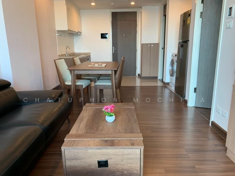 Supalai Elite Sathorn-Suanplu, Bangkok, 198 Suanphlu Road, Thung Maha Mek, Sathon, Bangkok, 1 Bedroom, 55 sqm, Condo For Rent, by Chatuphon Mochida, 500291663 - DDproperty.com