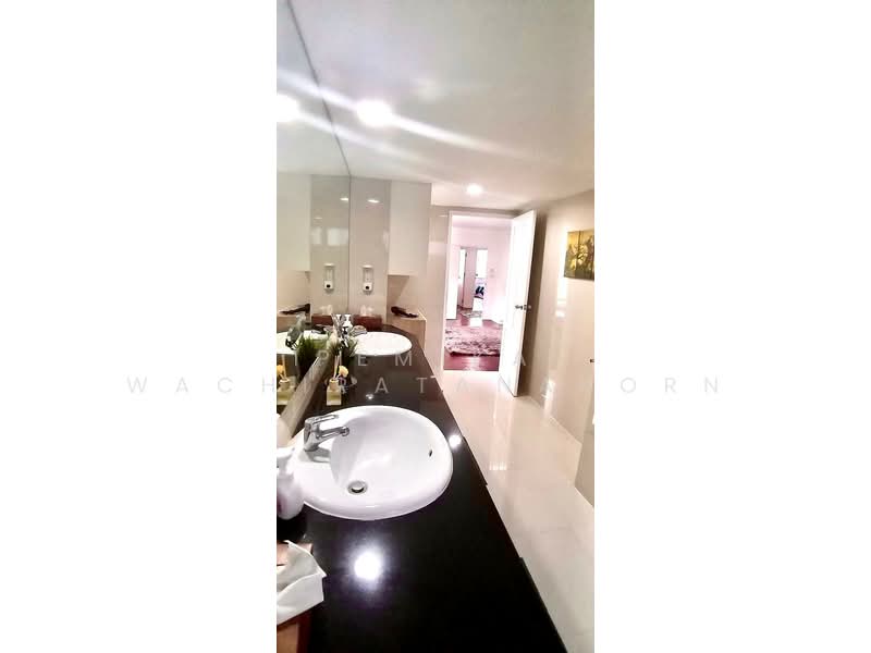 Grand Ville House 2, Bangkok, Soi Sukhumvit 19, Khlongtoei Nua, Watthana, Bangkok, 4 Bedrooms, 250 sqm, Condo For Rent, by Pemika Wachiratanakorn, 500291715 - DDproperty.com