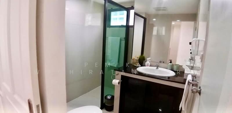 Grand Ville House 2, Bangkok, Soi Sukhumvit 19, Khlongtoei Nua, Watthana, Bangkok, 4 Bedrooms, 250 sqm, Condo For Rent, by Pemika Wachiratanakorn, 500291715 - DDproperty.com