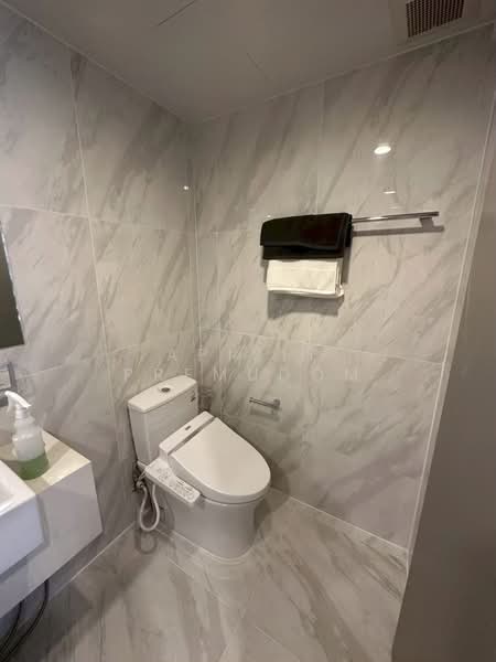 IDEO Mobi Sukhumvit 40 : ไอดีโอ โมบิ สุขุมวิท 40, กรุงเทพ, ซอยสุขุมวิท 40, พระโขนง, คลองเตย, กรุงเทพ, 35 ตร.ม., คอนโด ให้เช่า, โดย Apisit Premudom, 500291721 - DDproperty.com