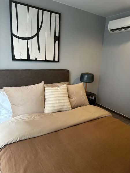 IDEO Mobi Sukhumvit 40, Bangkok, Soi Sukhumvit 40, Phra Kanong, Khlong Toei, Bangkok, 1 Bedroom, 35 sqm, Condo For Rent, by Apisit Premudom, 500291721 - DDproperty.com