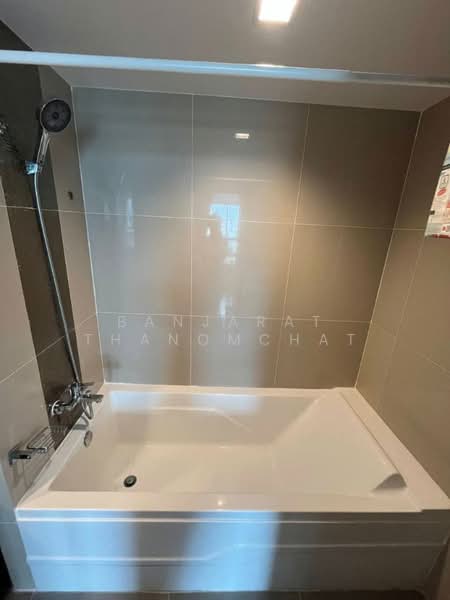IDEO Sukhumvit 93, Bangkok, 2331 Soi Sukhumvit 93, Bang Chak, Phra Khanong, Bangkok, 1 Bedroom, 35 sqm, Condo For Rent, by Banjarat Thanomchat, 500291730 - DDproperty.com