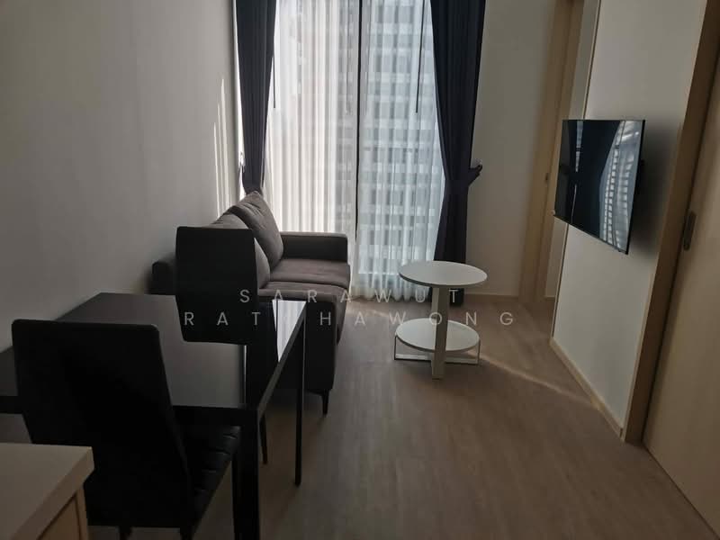 Noble State 39, Bangkok, 35 Soi Sukhumvit 39, Khlong Tan Nua, Watthana, Bangkok, 1 Bedroom, 30 sqm, Condo For Rent, by Sarawut Ratchawong, 500291735 - DDproperty.com