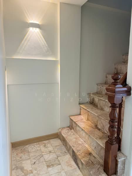 Townhouse Area BTS Saint Louis, กรุงเทพ, ยานนาวา, สาทร, กรุงเทพ, 280 ตร.ม., ทาวน์เฮ้าส์ ขาย, โดย Eastblue Horizon, 500291768 - DDproperty.com