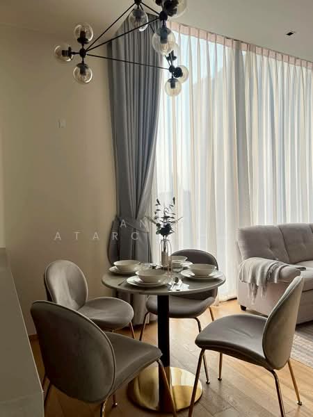 28 Chidlom, Bangkok, 28 Chit Lom Alley, Lumphini, Pathum Wan, Bangkok, 2 Bedrooms, 75 sqm, Condo For Rent, by Anya Atarchanai , 500291782 - DDproperty.com
