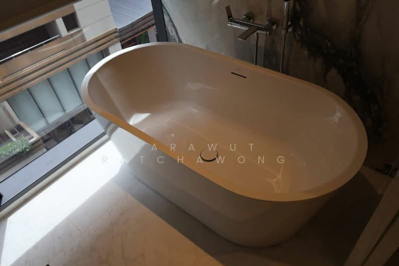 Tonson One Residence, Bangkok, Soi Tonson, Ploenchit Road, Lumphini, Pathum Wan, Bangkok, 1 Bedroom, 57 sqm, Condo For Rent, by Sarawut Ratchawong, 500291784 - DDproperty.com