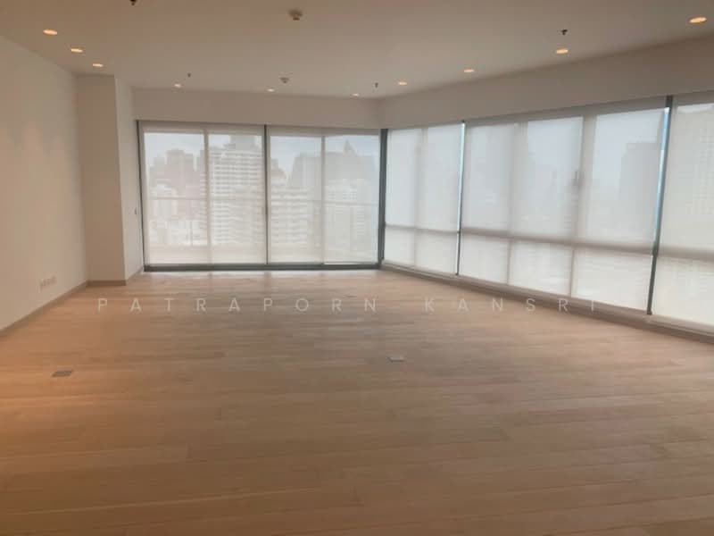 The Lakes, Bangkok, 123 Ratchadaphisek Road, Khlong Toei, Khlong Toei, Bangkok, 4 Bedrooms, 236 sqm, Condo For Rent, by Patraporn Kansri, 500291787 - DDproperty.com