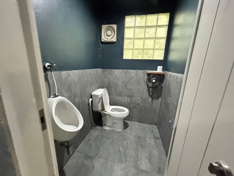 Townhouse Area Sathorn, Bangkok, Thung Maha Mek, Sathon, Bangkok, 3 Bedrooms, 250 sqm, Townhouse For Rent, by Eastblue Horizon, 500291827 - DDproperty.com