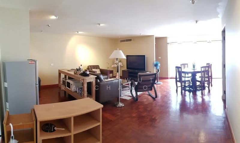 15 Suite, Bangkok, 73 1 Sukhumvit 15, Khlongtoei Nua, Watthana, Bangkok, 1 Bedroom, 87 sqm, Condo For Rent, by Sarawut Ratchawong, 500291849 - DDproperty.com
