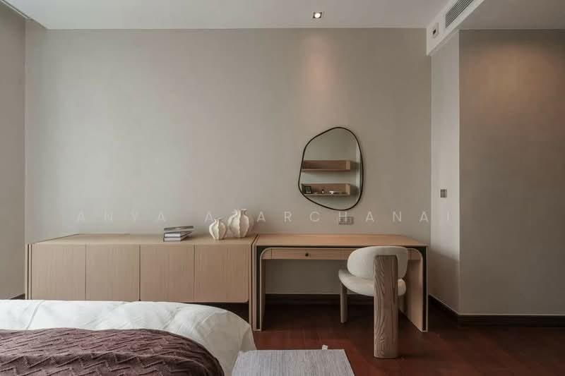 Q1 Sukhumvit, Bangkok, 1 Sukhumvit Road, Khlong Toei, Khlong Toei, Bangkok, 2 Bedrooms, 108 sqm, Condo For Rent, by Anya Atarchanai , 500291856 - DDproperty.com