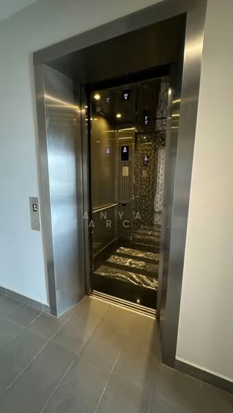 Noble Ploenchit, Bangkok, 1035 Ploenchit Road, Lumphini, Pathum Wan, Bangkok, 1 Bedroom, 56 sqm, Condo For Rent, by Anya Atarchanai , 500291859 - DDproperty.com