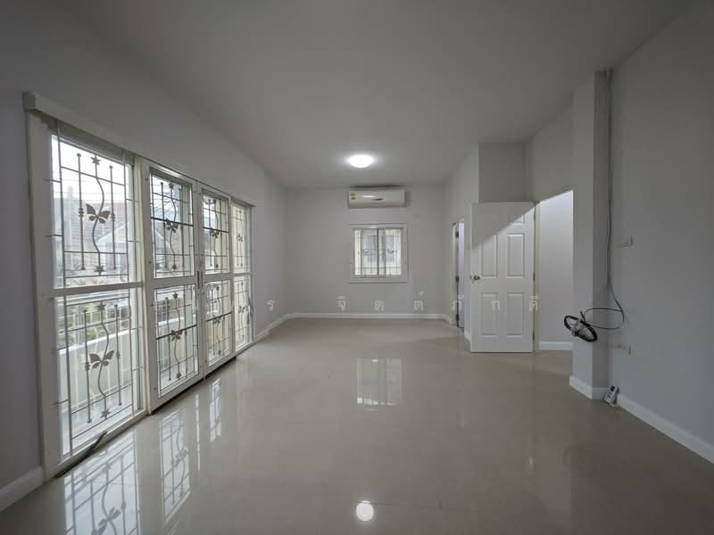 บางกระสอ, Nonthaburi, เลี่ยงเมืองนนท์, Bang Kra So, Muang Nonthaburi, Nonthaburi, 3 Bedrooms, 200 sqm, Semi-Detached House (Twin House) For Sale, by ธนพร จิตต์ภักดี, 500291865 - DDproperty.com