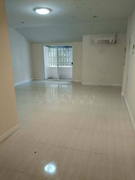 House Area Onnut, กรุงเทพ, ประเวศ, กรุงเทพ, 180 ตร.ม., บ้านแฝด ขาย, โดย Eastblue Horizon, 500291866 - DDproperty.com