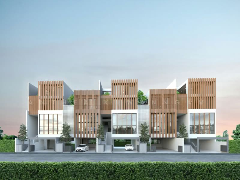 For Sale - 3-BR Townhouse, Bangkok