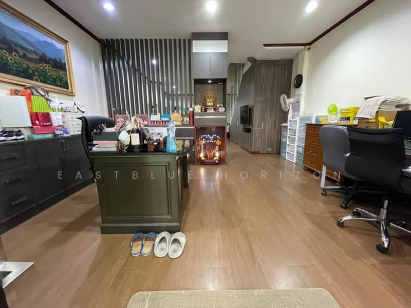 หมู่บ้านศรีไทยวิลล่า, กรุงเทพ, บางโคล่, บางคอแหลม, กรุงเทพ, 400 ตร.ม., ทาวน์เฮ้าส์ ขาย, โดย Eastblue Horizon, 500291902 - DDproperty.com