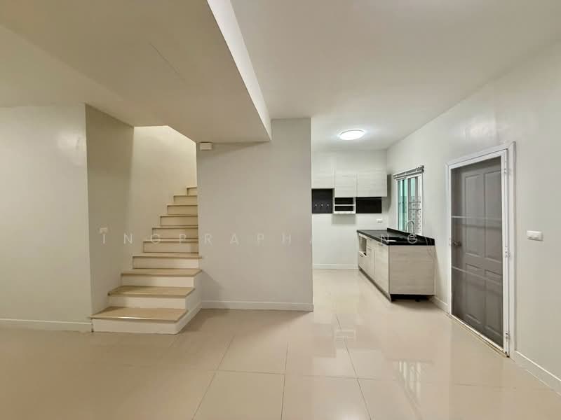 Lio BLISS Rattanathibet-Bangyai, Nonthaburi, Rural Highway Road, Nonthaburi 3086, Bang Mae Nang, Bang Yai, Nonthaburi, 3 Bedrooms, 117 sqm, Townhouse For Sale, by Ingprapha(Ing), 500291915 - DDproperty.com