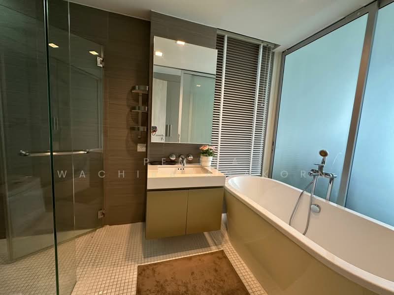 Siri At Sukhumvit, Bangkok, 902 Sukhumvit Road, Phra Kanong, Khlong Toei, Bangkok, 2 Bedrooms, 72 sqm, Condo For Rent, by Napat Thamakulangkul, 500291936 - DDproperty.com