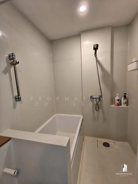 ให้เช่า - Blossom Condo @ Sathorn-Charoenrat : บลอสซั่ม คอนโด สาทร-เจริญราษฎร์, กรุงเทพ