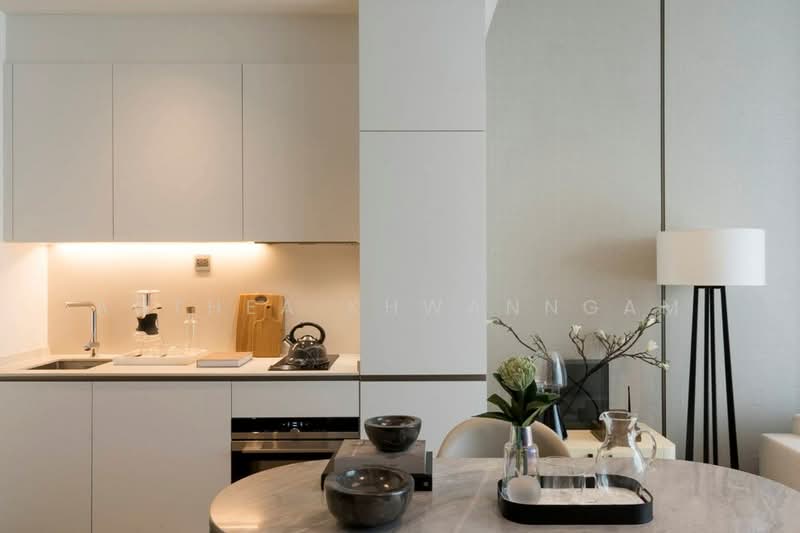 The Strand Thonglor, Bangkok, 36 Soi Sukhumvit 55, Khlong Tan Nua, Watthana, Bangkok, 1 Bedroom, 51 sqm, Condo For Sale, by Anthea Khwanngam, 500292017 - DDproperty.com