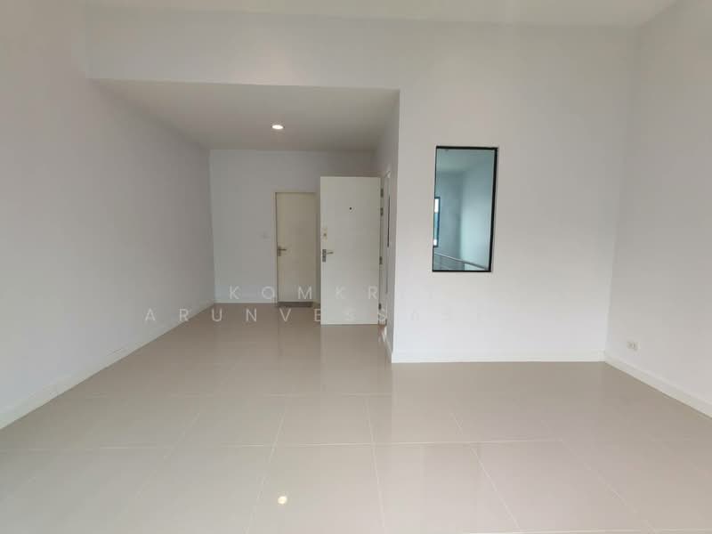 For Sale - Baan Klang Muang Rama 9-Ramkhmahaeng, Bangkok