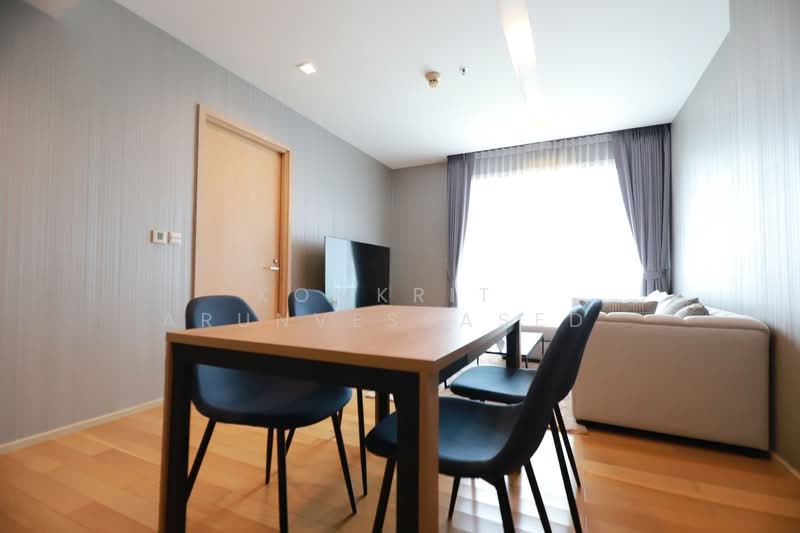 Siri At Sukhumvit, Bangkok, 902 Sukhumvit Road, Phra Kanong, Khlong Toei, Bangkok, 1 Bedroom, 52 sqm, Condo For Rent, by Komkrit Arunvessased , 500292049 - DDproperty.com