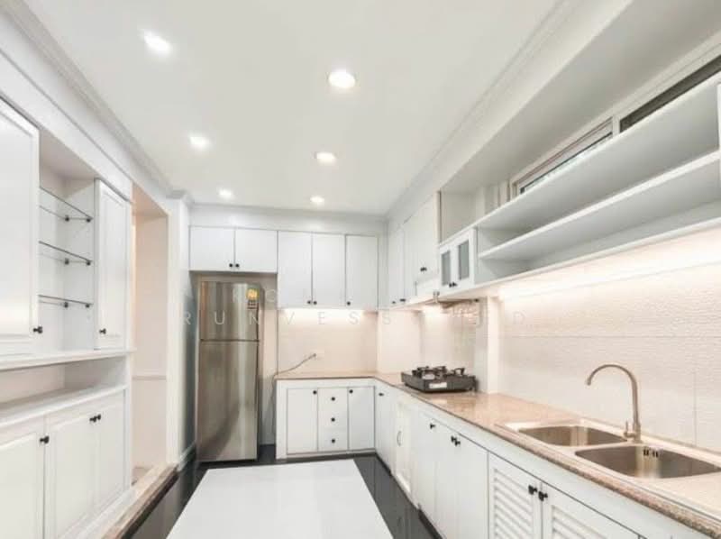 undefined, Bangkok, Bang Pong Pang, Yan Nawa, Bangkok, 6 Bedrooms, 400 sqm, Townhouse For Rent, by Komkrit  Arunvessased , 500292058 - DDproperty.com