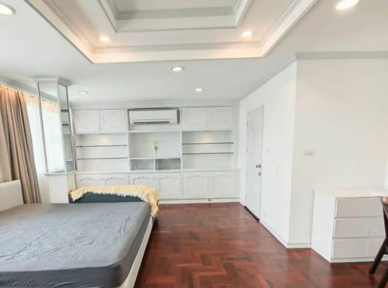 undefined, Bangkok, Bang Pong Pang, Yan Nawa, Bangkok, 6 Bedrooms, 400 sqm, Townhouse For Rent, by Komkrit  Arunvessased , 500292058 - DDproperty.com