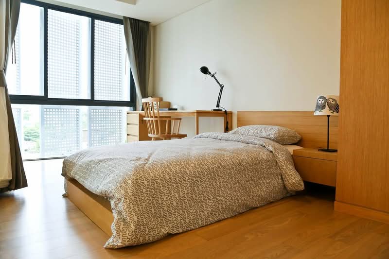 Siamese Gioia, Bangkok, Sukhumvit 31 Road, Khlong Tan Nua, Watthana, Bangkok, 2 Bedrooms, 140 sqm, Condo For Rent, by Kritaphak Khongmueang, 500292101 - DDproperty.com