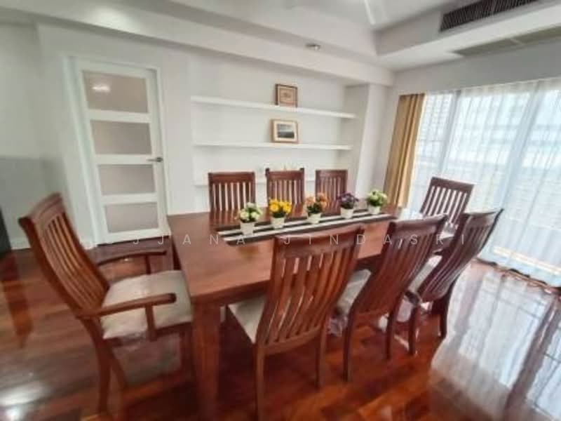 Cosmo Villa (คอสโม่ วิลล่า), กรุงเทพ, 33 ซอยสุขุมวิท 12 ถนนสุขุมวิท แขวง/เขตคลองเตย กทม., คลองเตย, คลองเตย, กรุงเทพ, 250 ตร.ม., อพาร์ทเมนท์ ให้เช่า, โดย Rojjana Jindasri, 500292120 - DDproperty.com