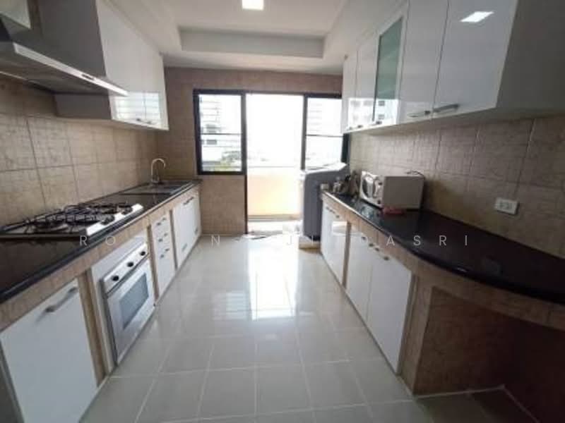 Cosmo Villa, Bangkok, 33 ซอยสุขุมวิท 12 ถนนสุขุมวิท แขวง/เขตคลองเตย กทม., Khlong Toei, Khlong Toei, Bangkok, 3 Bedrooms, 250 sqm, Apartment For Rent, by Rojjana Jindasri, 500292120 - DDproperty.com