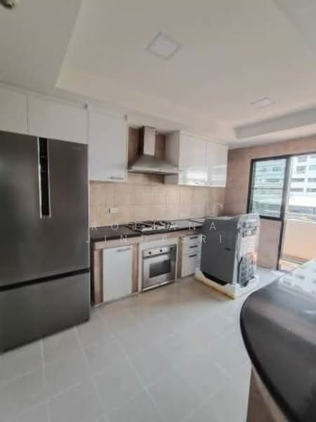 Cosmo Villa, Bangkok, 33 ซอยสุขุมวิท 12 ถนนสุขุมวิท แขวง/เขตคลองเตย กทม., Khlong Toei, Khlong Toei, Bangkok, 3 Bedrooms, 250 sqm, Apartment For Rent, by Rojjana Jindasri, 500292120 - DDproperty.com