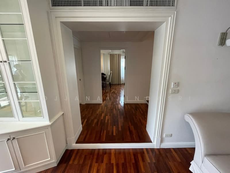 Sathorn Crest, Bangkok, . ซอยสาทร 1 แยก 2 แขวงทุ่งมหาเมฆ เขตสาทร กทม., Thung Maha Mek, Sathon, Bangkok, 3 Bedrooms, 280 sqm, Apartment For Rent, by Rojjana Jindasri, 500292126 - DDproperty.com