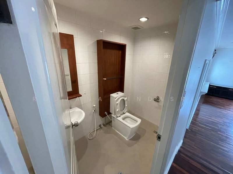 Sathorn Crest, Bangkok, . ซอยสาทร 1 แยก 2 แขวงทุ่งมหาเมฆ เขตสาทร กทม., Thung Maha Mek, Sathon, Bangkok, 3 Bedrooms, 280 sqm, Apartment For Rent, by Rojjana Jindasri, 500292126 - DDproperty.com