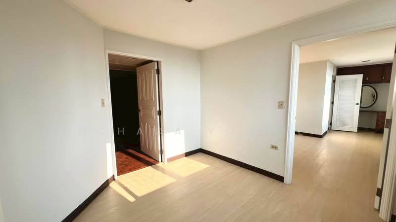 Tai Ping Towers, Bangkok, 582 Soi Sukhumvit 63, Khlong Tan Nua, Watthana, Bangkok, 3 Bedrooms, 247 sqm, Condo For Sale, by Suchada Yodyiem, 500292132 - DDproperty.com