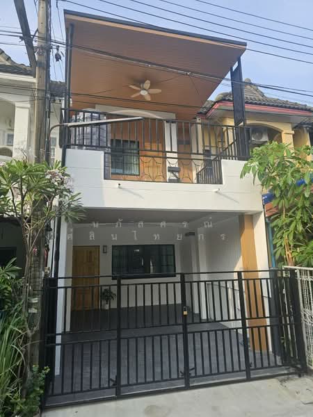 For Sale - หมู่บ้านทหารกองหนุน ซอยพระยาสุเรนทร์28 รามอินทรา109 แขวงบางชัน เขตคลองสามวา, Bangkok