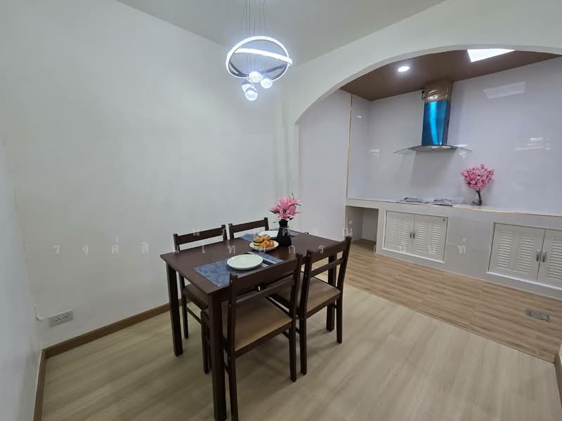 For Sale - หมู่บ้านทหารกองหนุน ซอยพระยาสุเรนทร์28 รามอินทรา109 แขวงบางชัน เขตคลองสามวา, Bangkok