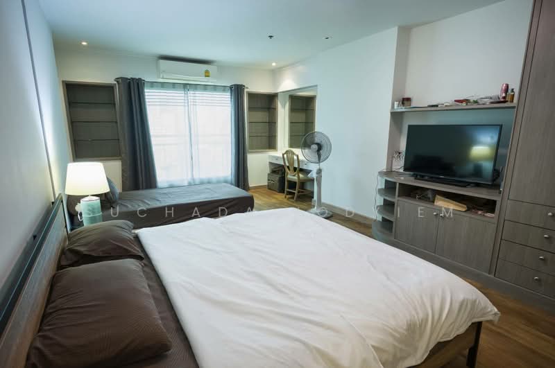 Liberty Park 2, Bangkok, 55 Soi Sukhumvit 11, Khlongtoei Nua, Watthana, Bangkok, 2 Bedrooms, 121 sqm, Condo For Sale, by Suchada Yodyiem, 500292156 - DDproperty.com