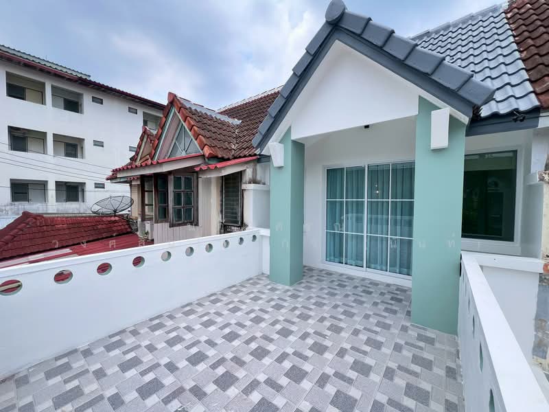 Poonsinh Thani 3, Bangkok, Rat Phatthana Road, Khlong Song Ton Nun, Lat Krabang, Bangkok, 2 Bedrooms, 80 sqm, Townhouse For Sale, by นภัสศรณ์ วงศ์สินไทยกร (นันท์), 500292204 - DDproperty.com