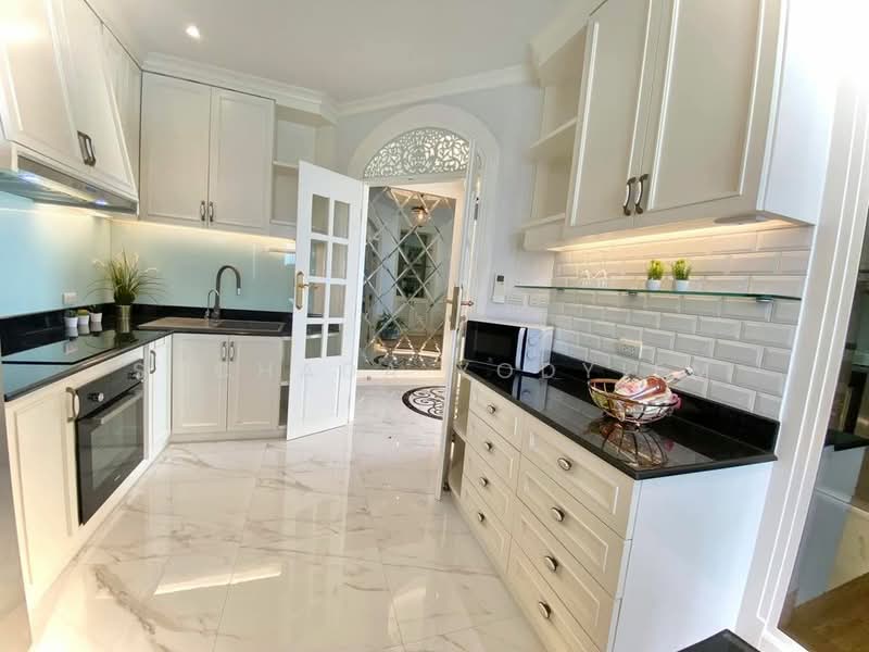 Park Origin Phrom Phong (Park 24), Bangkok, 68 Soi Sukhumvit 24, Khong Tan, Khlong Toei, Bangkok, 2 Bedrooms, 96 sqm, Condo For Sale, by Suchada Yodyiem, 500292245 - DDproperty.com