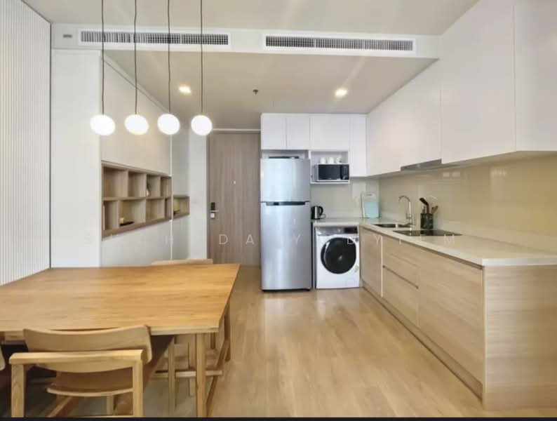Noble Around Sukhumvit 33, Bangkok, 17 Soi Sukhumvit 33, Khlong Tan Nua, Watthana, Bangkok, 2 Bedrooms, 61 sqm, Condo For Sale, by Suchada Yodyiem, 500292247 - DDproperty.com