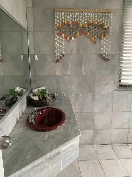 Kiarti Thanee City Mansion, Bangkok, Soi Sukhumvit 31, Khlongtoei Nua, Watthana, Bangkok, 3 Bedrooms, 195 sqm, Condo For Rent, by Boonraksa Sopak, 500292258 - DDproperty.com