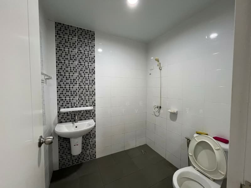 Pruksa Ville 47/2 Phutthabucha 36, Bangkok, Soi Phutthabucha 36 Yeak 1, Bangmot, Thung Khru, Bangkok, 3 Bedrooms, 100 sqm, Townhouse For Sale, by The Best Property ดารีส, 500292259 - DDproperty.com