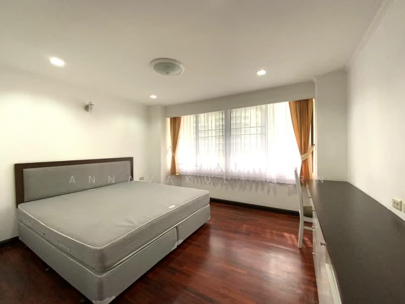 Acadamia Grand Tower, Bangkok, Soi Sukhumvit 43, Khlong Tan Nua, Watthana, Bangkok, 2 Bedrooms, 121 sqm, Condo For Rent, by Vichai  Annavakulthorn, 500292333 - DDproperty.com