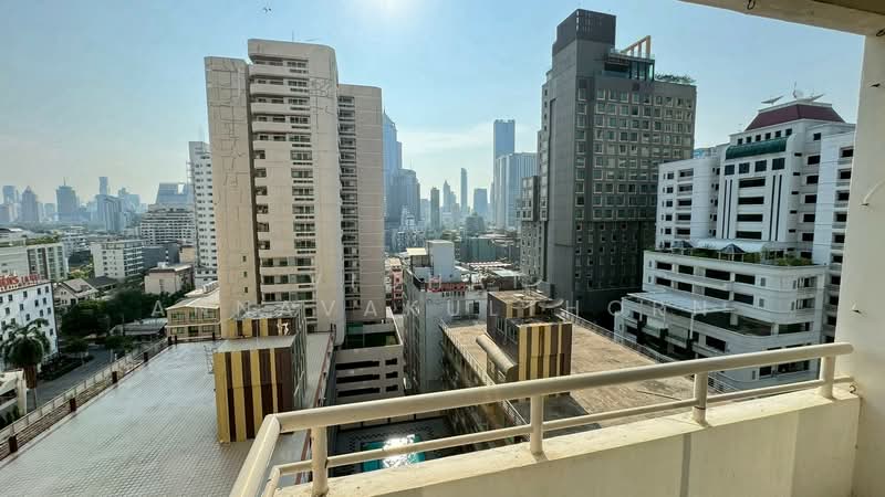 Saranjai Mansion, Bangkok, Soi Sukhumvit 6, Khlong Toei, Khlong Toei, Bangkok, 1 Bedroom, 70 sqm, Condo For Rent, by Vichai  Annavakulthorn, 500292345 - DDproperty.com