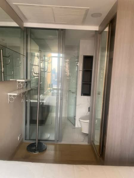 Siamese Exclusive Queens, Bangkok, 388 Phai Singto Alley, Khlong Toei, Khlong Toei, Bangkok, 1 Bedroom, 35 sqm, Condo For Rent, by Vichai  Annavakulthorn, 500292386 - DDproperty.com