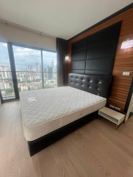 Noble Remix 2 Thonglor, Bangkok, 776 Soi Sukhumvit 36 Sukhumvit Road, Khong Tan, Khlong Toei, Bangkok, 2 Bedrooms, 97 sqm, Condo For Rent, by Boonraksa Sopak, 500292417 - DDproperty.com