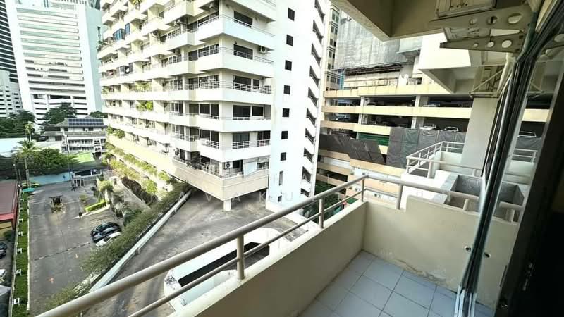 Saranjai Mansion, Bangkok, Soi Sukhumvit 6, Khlong Toei, Khlong Toei, Bangkok, 1 Bedroom, 62 sqm, Condo For Rent, by Vichai  Annavakulthorn, 500292430 - DDproperty.com